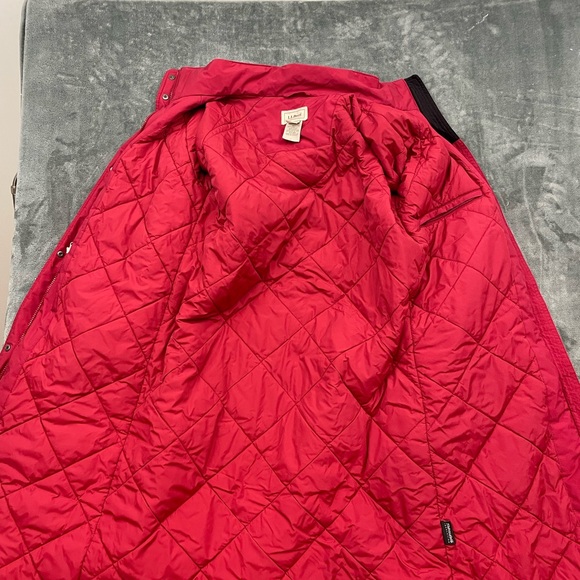 Ll bean red coat with hood size M - Picture 5 of 15